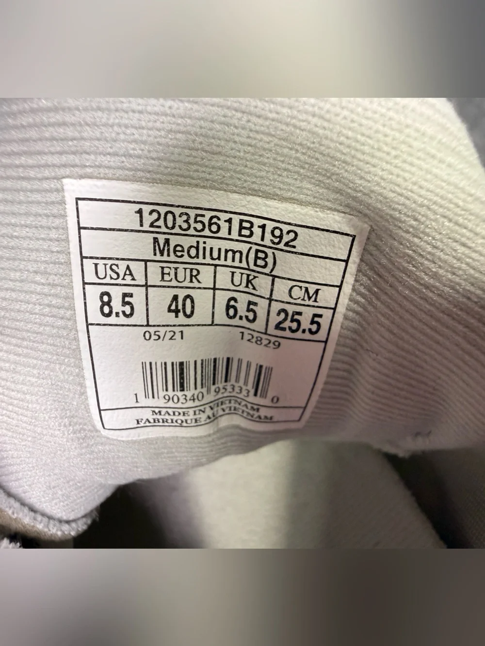 Brooks Ghost 14 Women’s White Pink Running Walking Sneakers Shoe Size-8.5